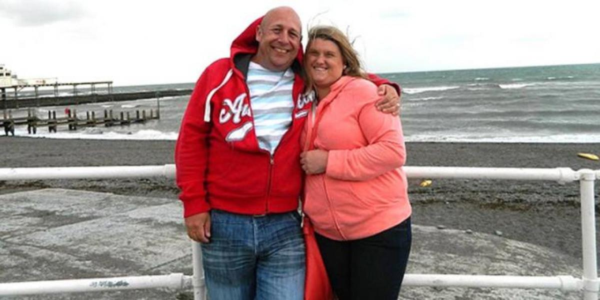 Dette billede sendte Alan og Helen i fængsel