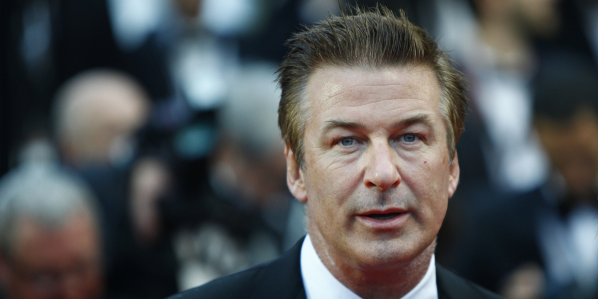 Første interview med Alec Baldwin efter drabsulykke: Jeg trykkede ikke på aftrækkeren