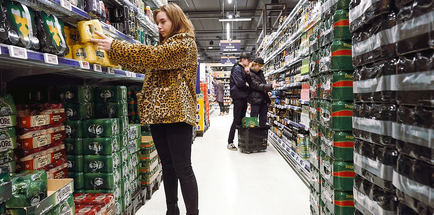 Overraskende: Så mange danskere ønsker at hæve aldersgrænsen for køb af alkohol
