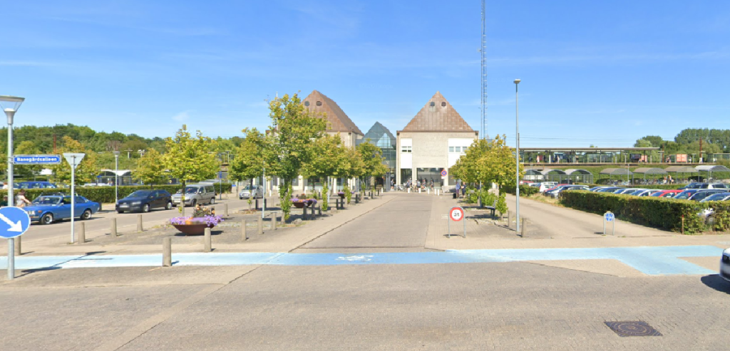 Efterlyser lille Allan: Sidst set på lokal togstation
