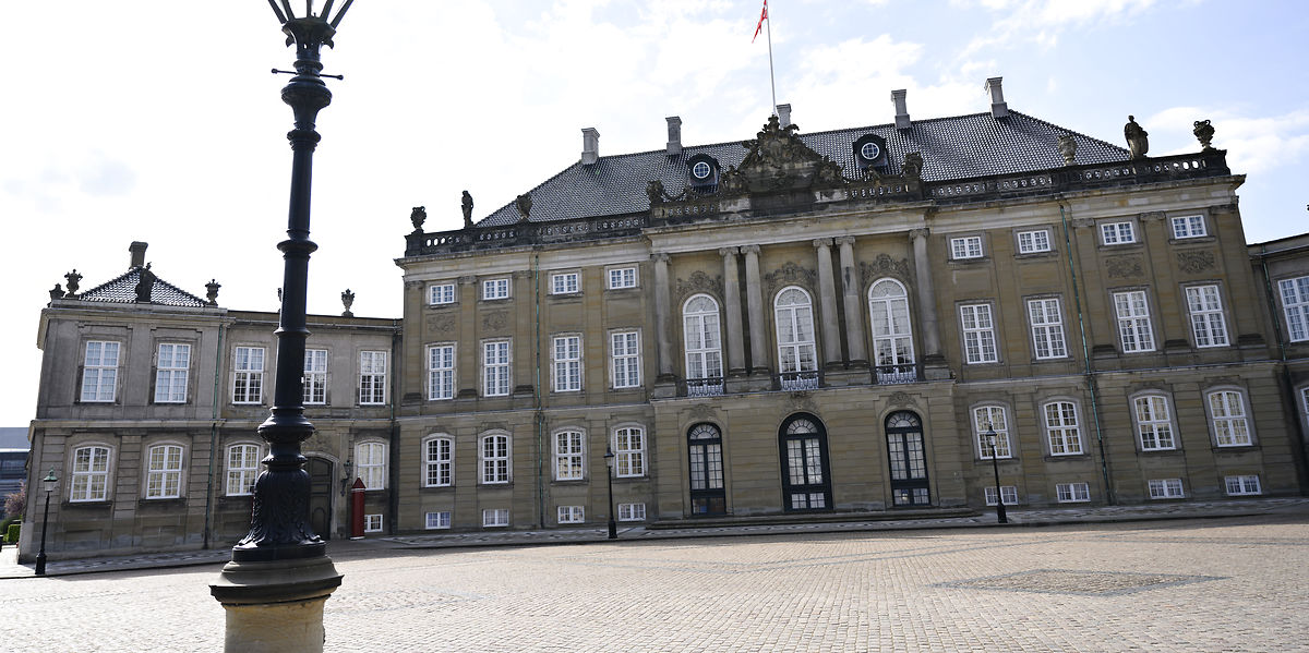 45-årig mand anholdt: Truede med at sprænge det danske kongehus i luften