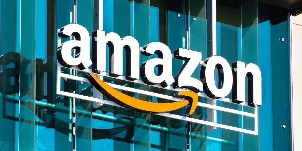 Dokumentarfilm afslører vanvittigt stunt: “Energidrik” indeholder Amazon-chaufførers urin