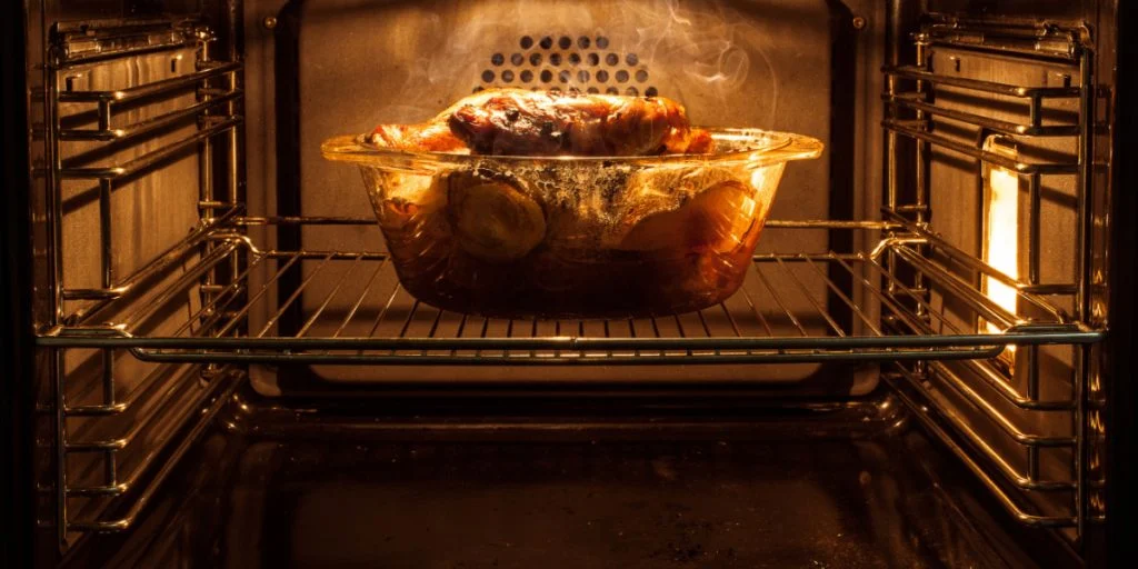 Nu skal der snart laves det store julebord og denne fatale fejl må du ikke lave: Kan få store konsekvenser