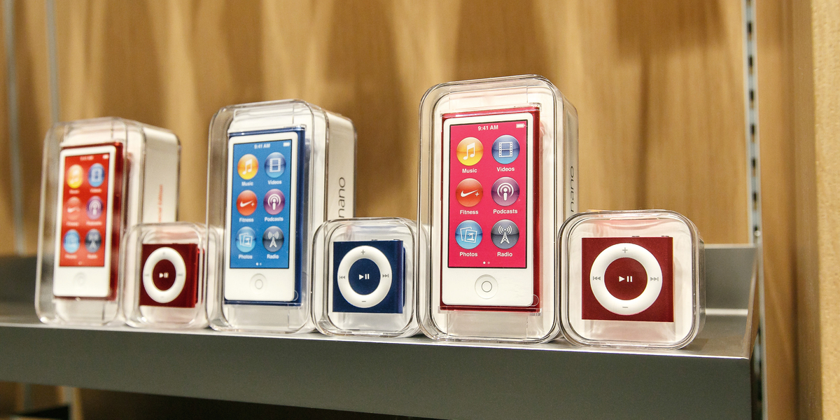 Din gamle Ipod kan være mange penge værd: Udgåede Apple produkter sælges for store summer