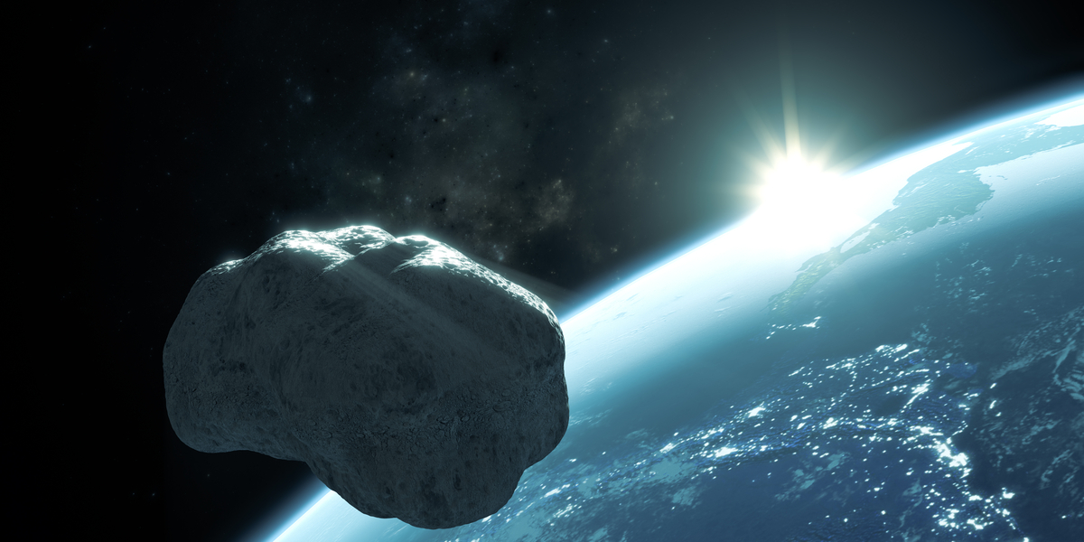 Hidtil ukendt asteroide på 50 meter rammer måske Jorden på Valentinsdag: Kan få store konsekvenser