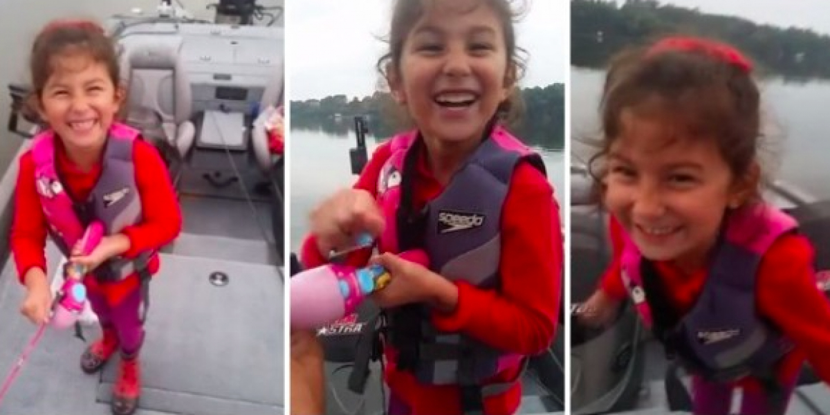 Datteren har taget sin lille Barbie-fiskestang med – pludselig får hun bid