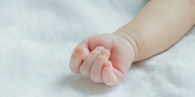 Mor vågner op på hospital uden baby: Raser hun over, hvor hun fandt sin datter