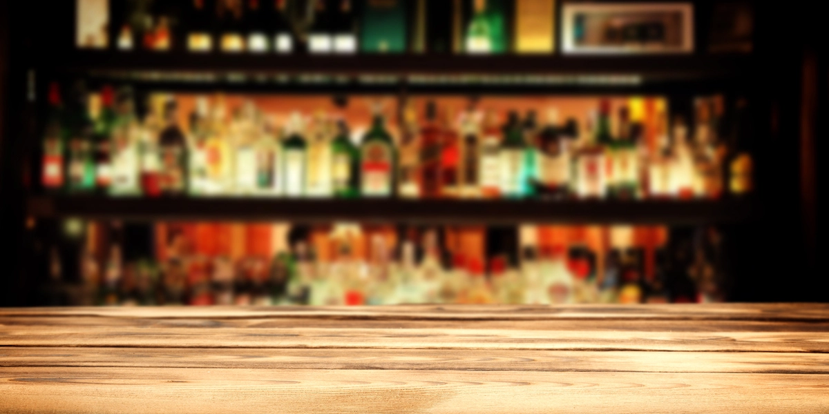 Verdens første kokain cocktail bar er så hemmelig, at den skifter adresse efter et par uger