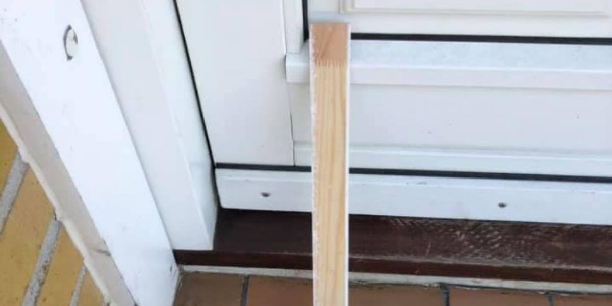 Benny opdagede denne pind foran sin hoveddør: Nu advarer han andre