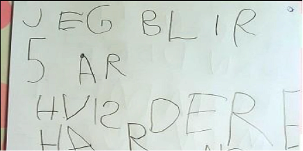 4-årig dreng skrev et brev til politiet: En måned senere banker det på døren