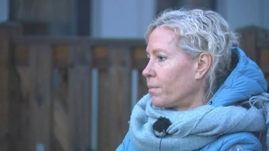 Rikkes søn blev væk: Fandt ham udenfor iført undertøj