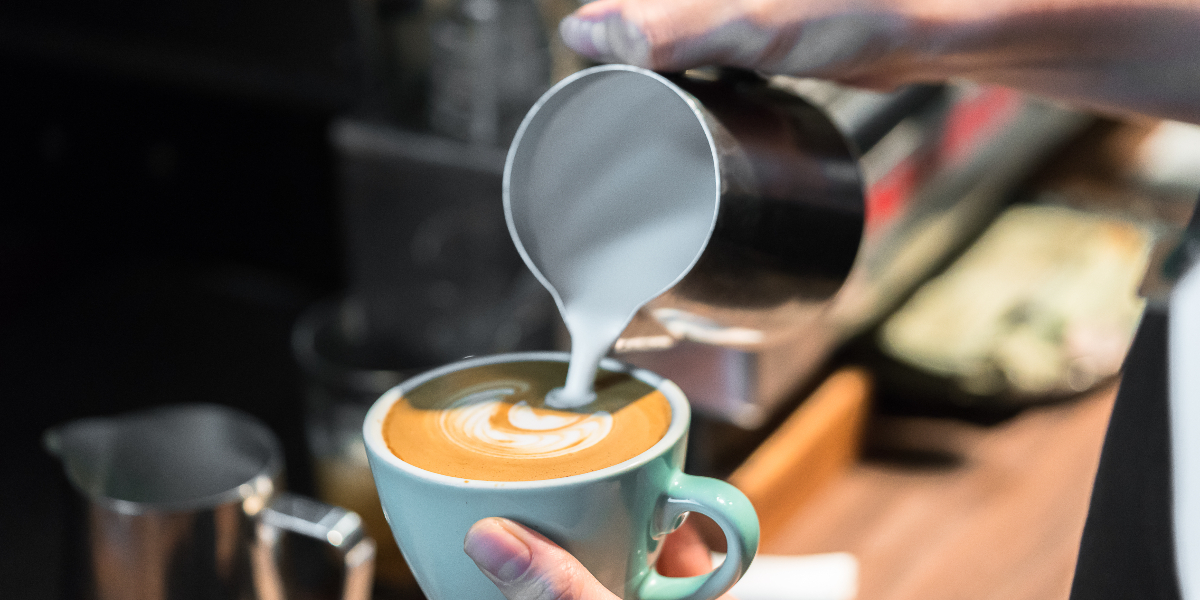 Ulækre fund hos kendt kæde: Får sur smiley og stor bøde