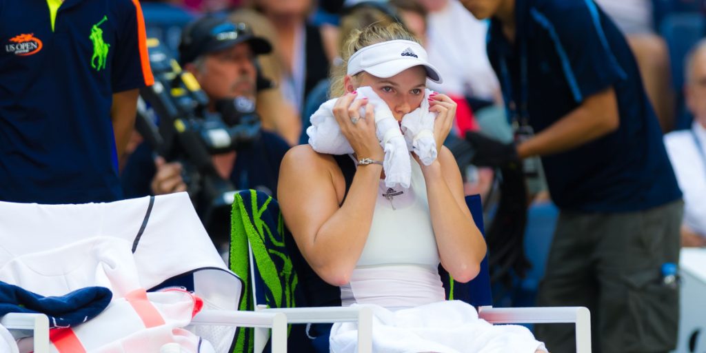 Caroline Wozniacki forlanger 290 millioner kroner – men ét spørgsmål hænger i luften
