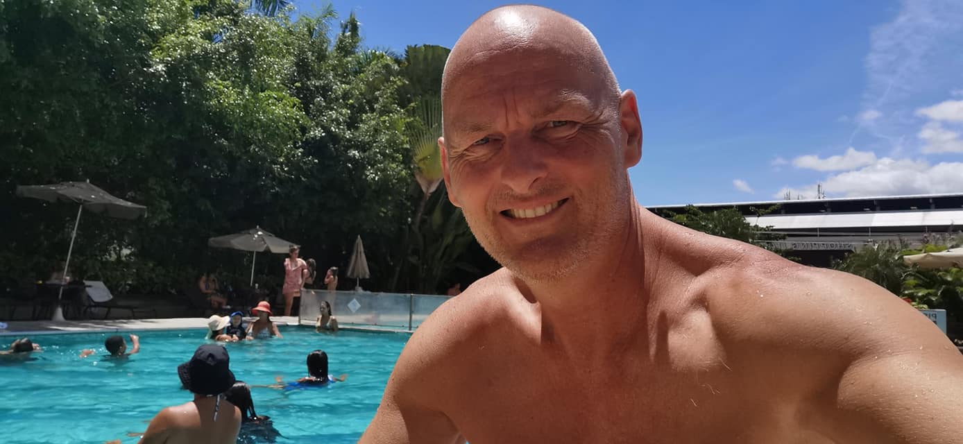 Carsten deltog i brasiliansk gangbang for at få corona