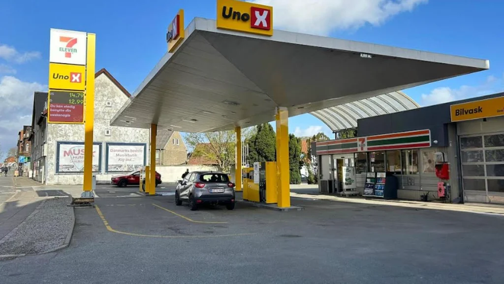 Uno-X tilbyder sensationel besparelse til bilejere: Her giver de 50% i 2 uger