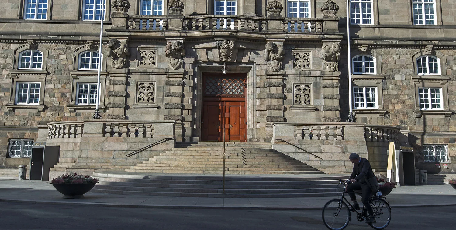 Av for den: Så få stemmer endte med at koste en plads i folketinget