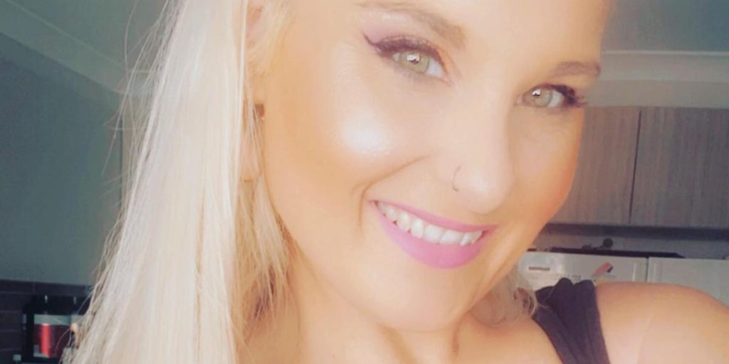 Kvinde tog hjem til date: Hvad hun fandt på badeværelset, afslørede hans hemmelighed