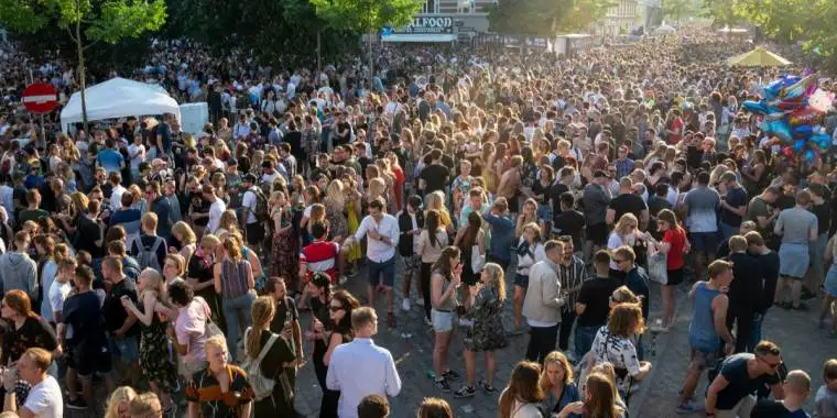 Tusindvis af danskere samles til fest i hovedstaden