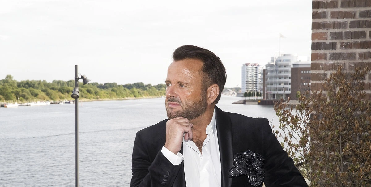 Efter datterens død: Dennis Knudsen får smuk gave