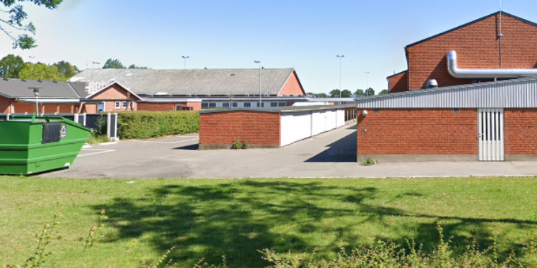 Skole advarer: Børnelokker på spil