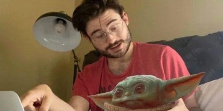 21-årig blokeret fra Tinder på grund af dette billede