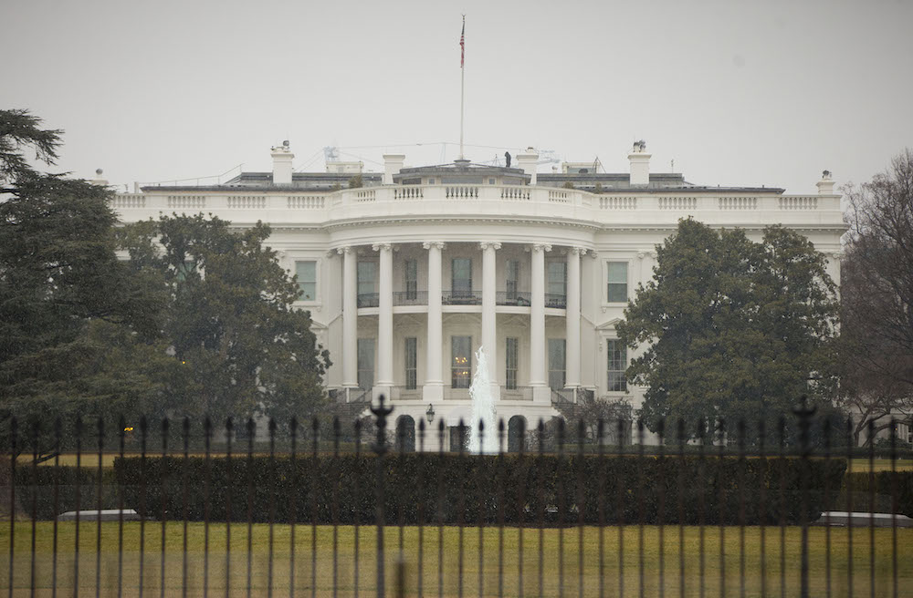 Uanset om Trump eller Harris vinder: Danskernes fremtid bliver dyrere og mindre sikker