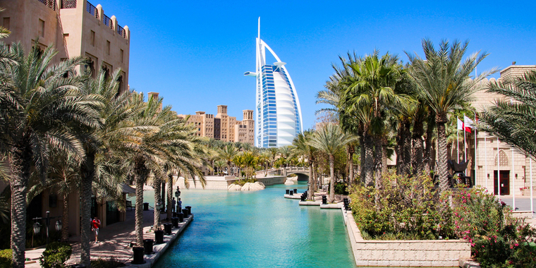 Måtte bruge dametoilettet: Akut mavesmerte har kostet turist over en måned i fængsel i Dubai