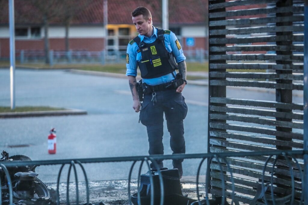 Politiet deler alvorlig advarsel: “Det er helt uansvarligt og ulovligt”