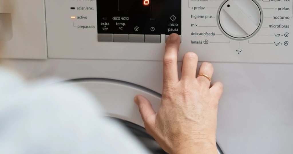 Vask aldrig dit tøj på 40 grader: Her er den unikke forklaring