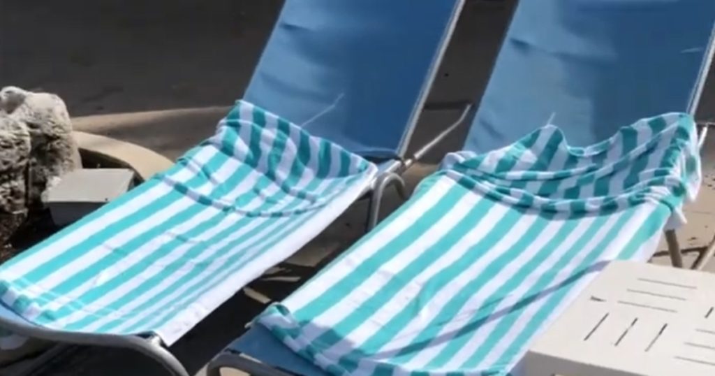 Turisterne placerede håndklæder på liggestole i 9 timer: Det fortrød de hurtigt