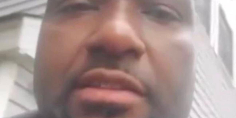 Mand tilstår mord på sin ekskæreste under liveudsendelse, inden han myrder sin ekskone