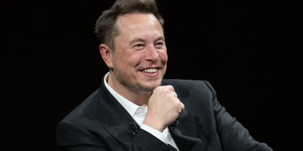 Chokrygte i Premier League: Elon Musk vil købe Liverpool