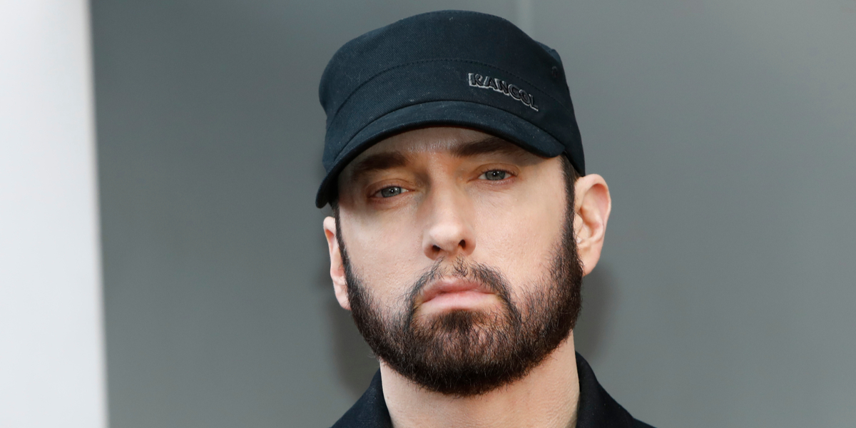 Disse populære sange er brugt af militæret som tortur: Bruges til at “overdøve skrig”