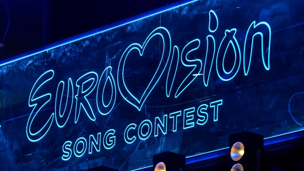 Kæmpe overraskelse: Trækker sig fra Eurovision