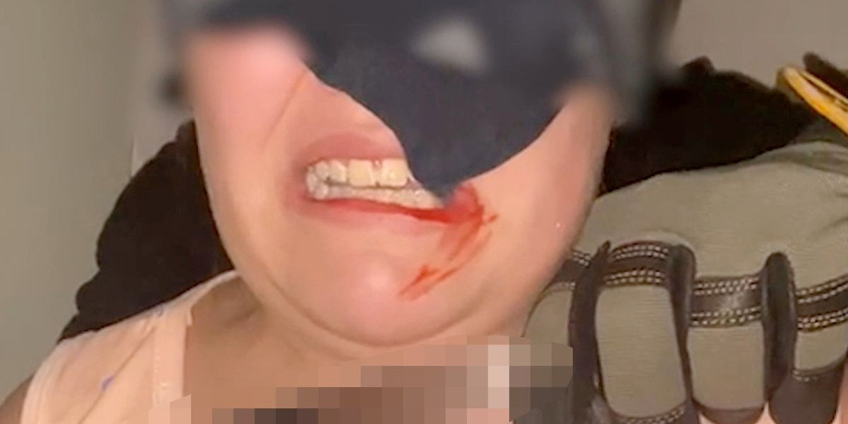 Kvinde sendte skræmmende video af egen kidnapning til mor: Nu er hun selv blevet anholdt