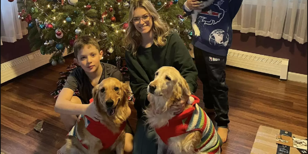 Familie finder ud af at deres forsvundne hund er blevet fundet på den mest overraskende måde