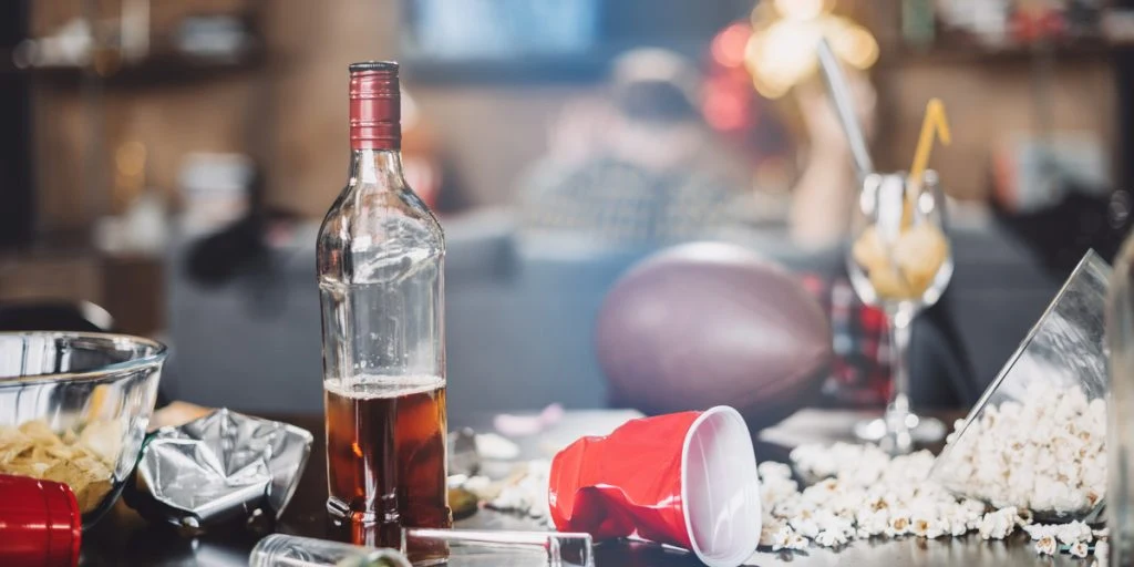 Det er ikke kun storforbrugerne, der risikerer af blive syge af alkohol, advarer eksperter