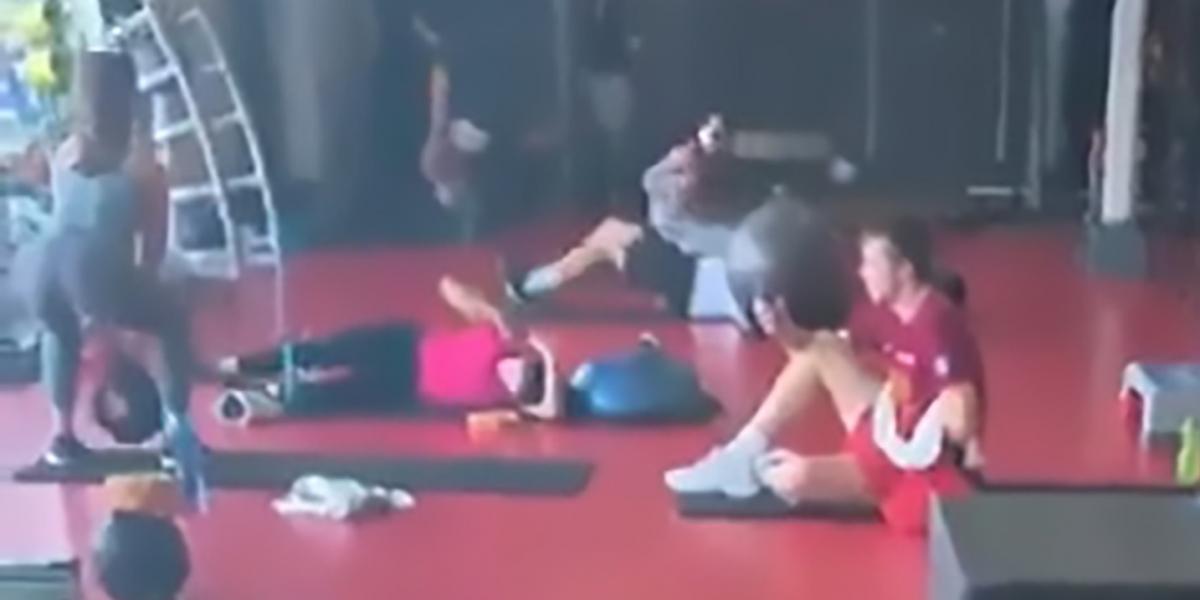 Mand udelukket på livstid: Sad i fitnesscenter og gokkede til kvinder der squattede