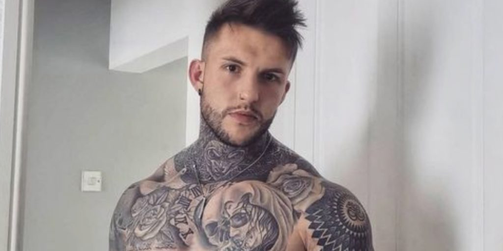 Fitnessinstruktør er dækket af tatoveringer: Nu viser han, hvordan han så ud før