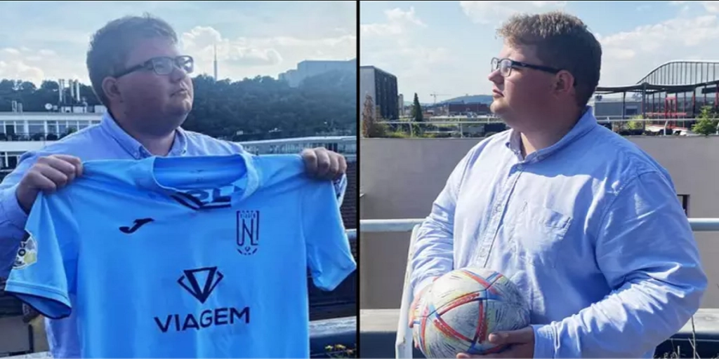 22-årig studerende som aldrig har spillet fodbold får en fodbold-kontrakt: Du taber kæben når du hører hvorfor