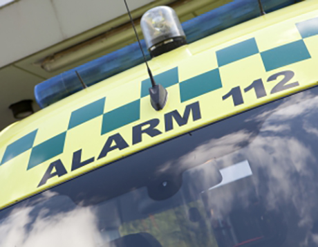 LIGE NU: Kvinde fundet død i sit hjem efter brand