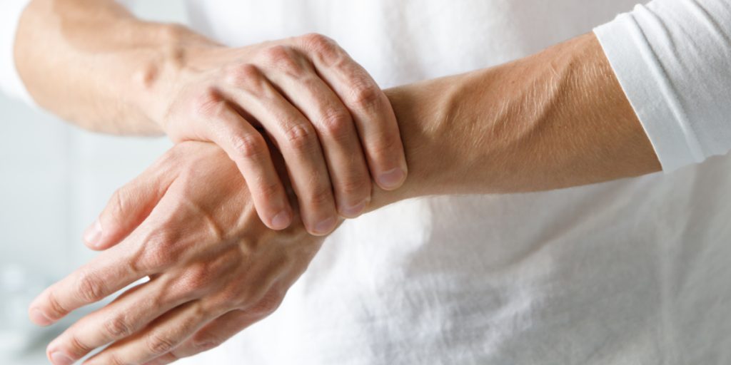 Farmaceut afslører den bedste kost til at reducere gigt, inflammation og lindre ledsmerter