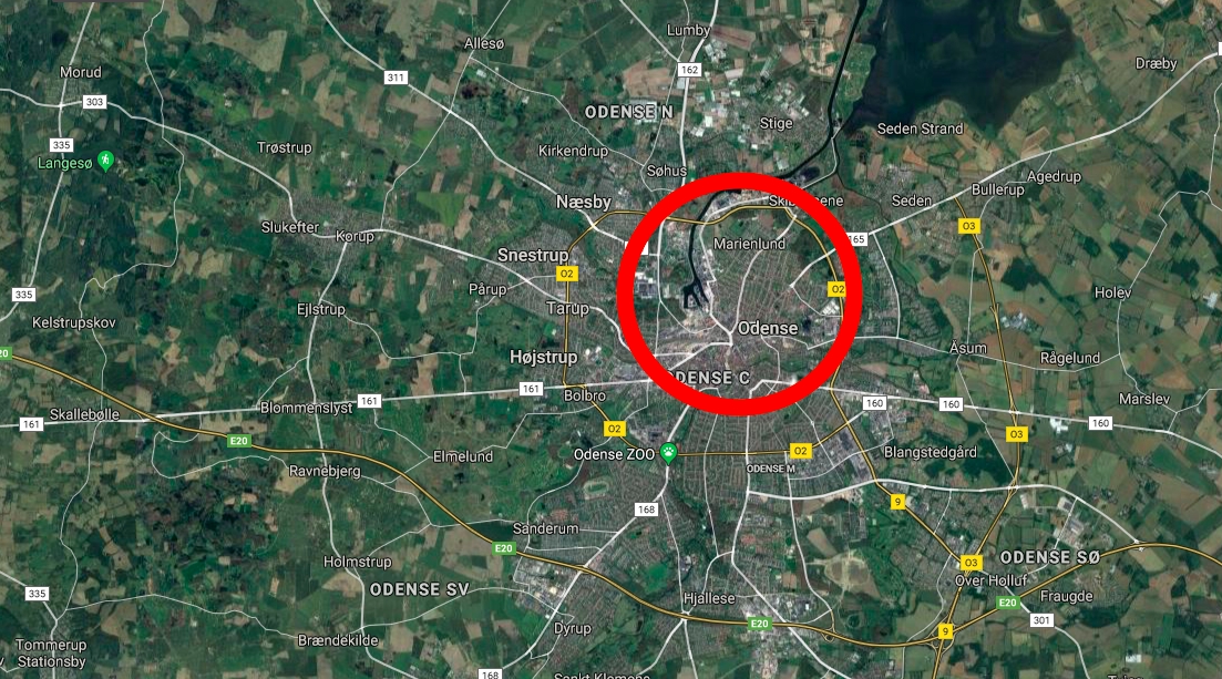 LIGE NU: Mand ramt af bus
