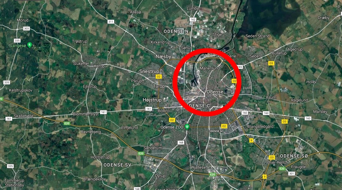 LIGE NU: Mand ramt af bus