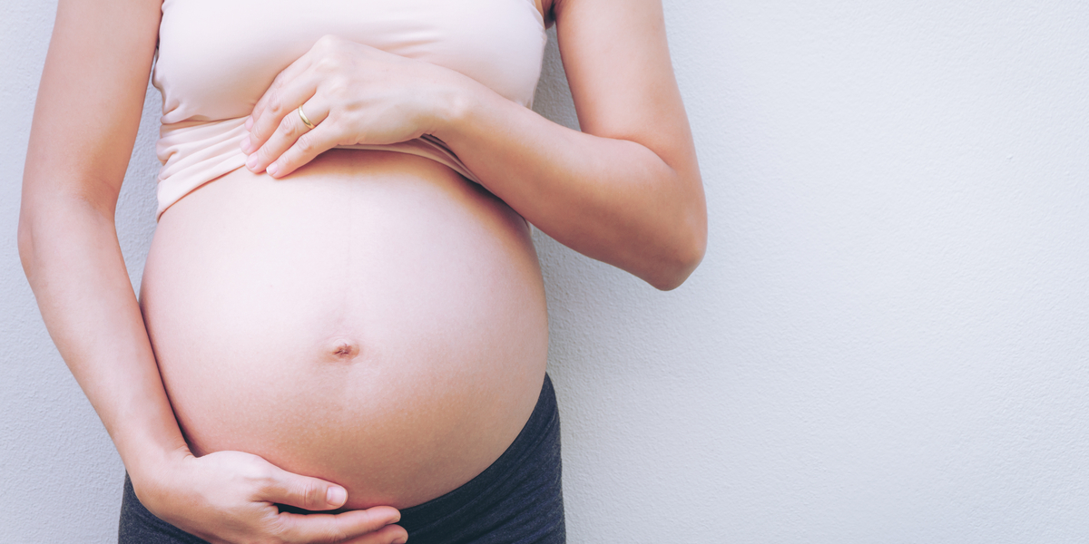 Kvinde var gravid med fem børn på samme tid: Lægerne fandt noget meget overraskende i maven