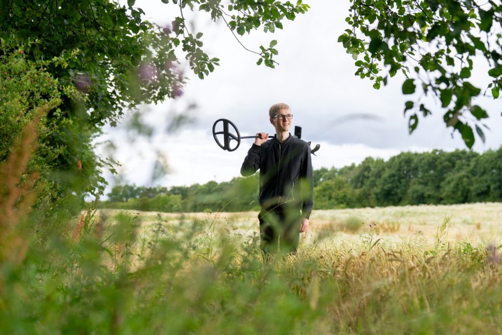 22-årige Gustav finder pludselig skat i Jylland – men se så bare hvad der sker få dage efter