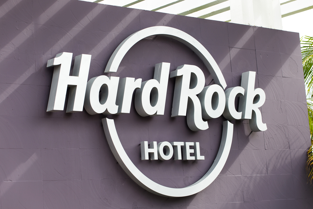 Se video: To døde efter Hard Rock Hotel styrter sammen