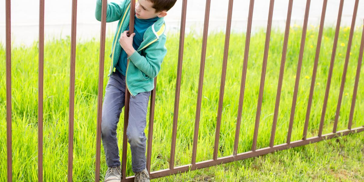 Børn ødelagde mands ejendom: Så tog han sagen i egen hånd
