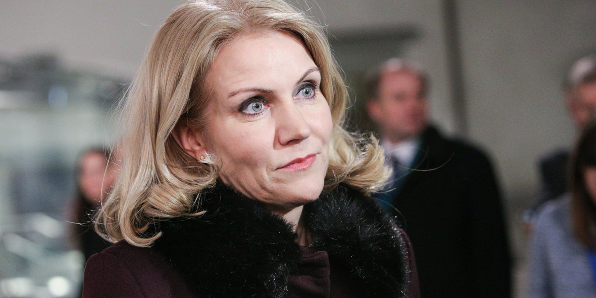 Helle Thorning måtte tage homo-snak med døtrene over middagsbordet