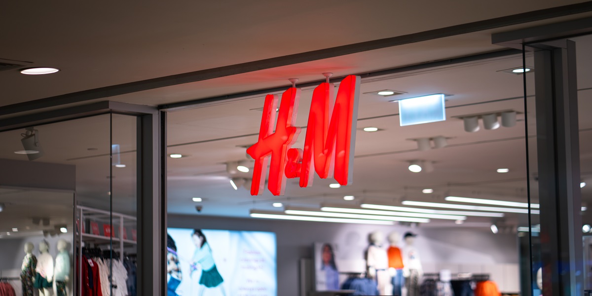 Massiv kø hos H&M: Nu er det sidste chance